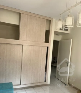 65 متری دو خوابه میدان 72