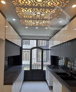 فردوس غرب/ ۶۵متر/۲خ/نما گرانیت/کم سن