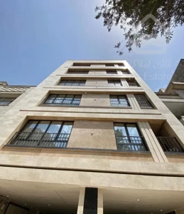 ۱۲۶ متری ۸ ساله کلید نخورده