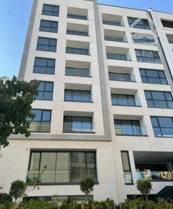 سعادت آباد فرعی دنج ودلباز۱۳۵متر