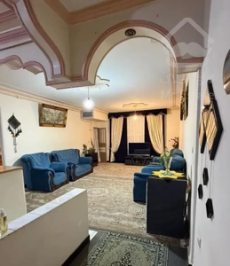 آپارتمان مرکزشهر چهارراه هلال احمر