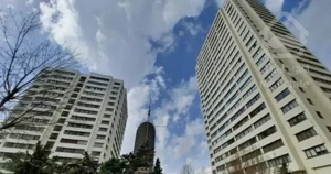 فروش آپارتمان ۱۰۰ متری /برج مجلل/ویو دریاچه‌چیتگر