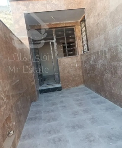 منزل 70متری کرونی نزدیک به خیابان اصلی