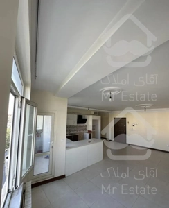 آپارتمان نوساز سرویس حمام جدا