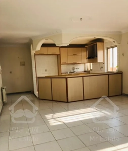 آپارتمان ۹۰ متری، دو خواب، سند تک برگ