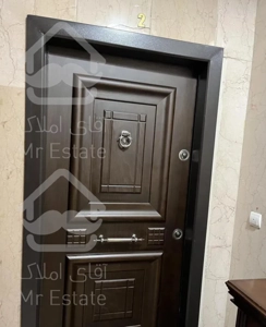 آپارتمان 111متری +6متر حیاط خطوط مسقف