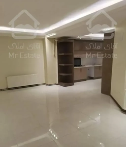 معاوضه واحد ۲۴۰متری جنوبی در ولیعصر با واحد کوچکتر