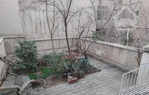 اپارتمان دو خوابه با حیاط اختصاصی سند دار پارکینگ