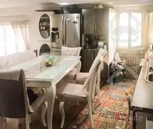 دو خوابه ۸۰ متری دارآباد