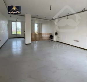 فروش ویلا ۲۱۵متری دوبلکس نوساز کلید نخورده