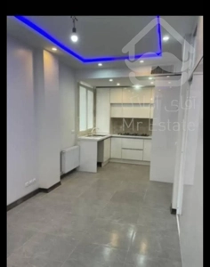 اپارتمان پارکینگ دار25متری طبقه اول فول بازسازی