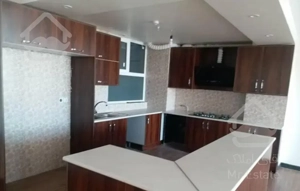 ۱۳۵ متر ۳ خوابه نوساز فول تاپ لوکیشن