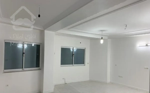 آپارتمان تک واحدی خلوت طبقه اول گلستان ها