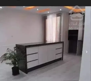 آپارتمان ۱۱۵ متری جنوبی غرق در نور