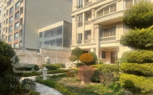 سعادت آباد (۱۴۸متر صرافها شمالی فول امکانات کم سن)