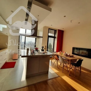 76متر/فول/نور عالی/ده ساله/سازمان