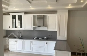 اپارتمان ۲۵۰ متر ۳ خواب دروس اکواریوم نور و ویو