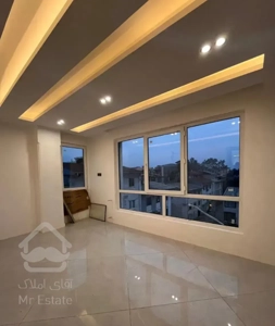 ۹۰متر چسبیده به استخر قیمت ارزنده