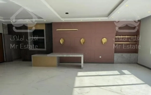 ۱۳۰ متری فول هتلینگ نزدیک دریاچه