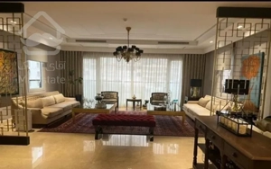 125متر*سالن پرده خور*2پارکنیگ*قابلیت سه خواب