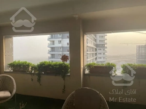 اپارتمان پیش خرید۱۳۰ متری۳خوابه