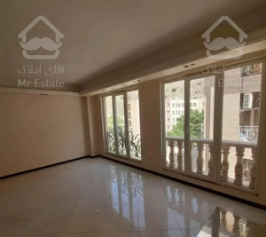 داراباد/ 100متر/ تکواحدی/ مجرد/ تراس کاربردی