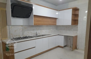 آپارتمان ۱۳۰ متری شیک و فول