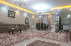 126 متر لوکس و تمیز