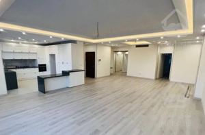 ۱۶۵متر/تکواحدی/کلید نخورده/متریال برند