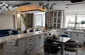 ۷۵متر ۲خواب*سالن پرده خور*تخلیه*چهار باغ غربی