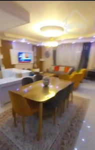 آپارتمان  ۱۱۰ متری زمین شهری در اصلی بهارستان غربی