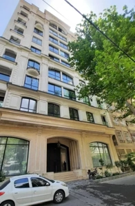 آپارتمان ۱۲۰ متری ۲ خوابه در نیاوران /کلیدنخورده