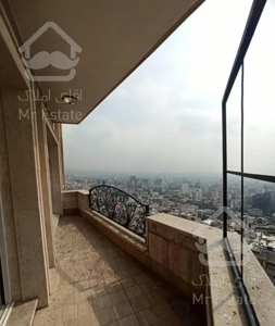 بوکان362متر/ویو بام تهران/غرق در نور