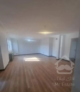 ۱۳۵متر سه خوابه ظفر بلوار ارش