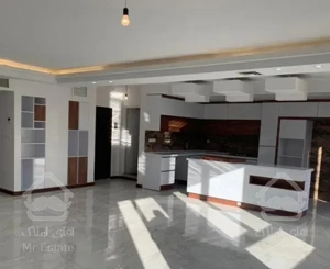 105 متر پونک / سه خواب / کلید نخورده /نفت