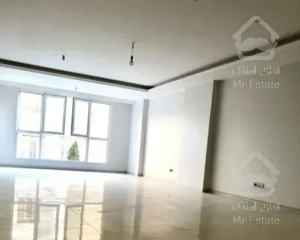 ۸۲متر/فول بازسازی/سالن پرده خور قدی/نورمستقیم/فول