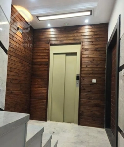 فروش آپارتمان ۱۳۰ متری ۳ خوابه