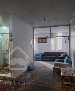 اجاره آپارتمان ۹۰ متری ۱ خوابه طبقه ۳ در کاشانک