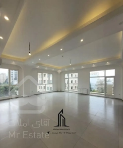 آپارتمان اعیانی ۲۱۱ متر با طراحی مجلل ، منطقه یک