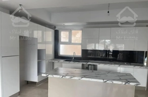 آپارتمان ۱۳۰ متر سه خواب کامرانیه نوساز