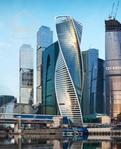 واحد ۱۰۰ متری / برج ویژن / وام دار / دریاچه چیتگر