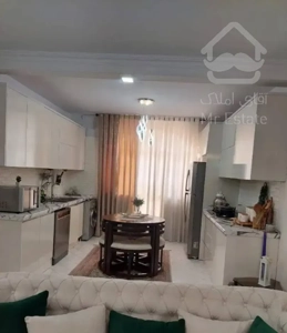 ۷۹ متر/۲ خواب / پارکینگ و انباری / نارمک