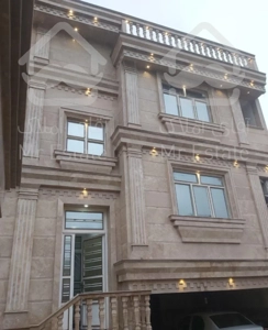 فروش منزل دوطبقه ویلایی در بلوار هرمزگان