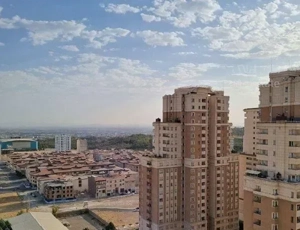 75متری دوخوابه دریاچه چیتگر وام دار/اقساط بلندمدت