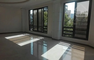 ۱۰۰ متر اقبال قبل پیروزی بازسازی شده