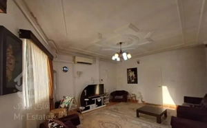 مستقل نزدیک استخر پارکینگ دار