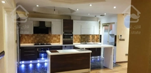 زعفرانیه خیابان افراز ۱۸۳ متر ۳ خواب