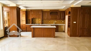 ۱۸۵متر۳خواب/کابینت ممبران/۲پارکینگ/تک واحدی/منطقه۲۲