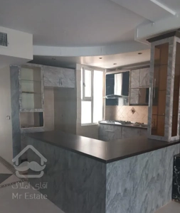 اجاره واحد ۱۰۰ متری