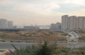 آپارتمان ۸۲ مترمربع ۲ خوابه سند تکبرگ طبقه ۴ از ۴